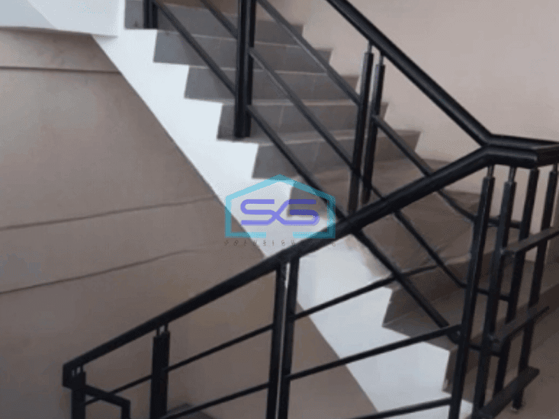 Dijual Ruko Luas Bangunan  1464 m² di Jembatan Besi Jakarta Barat