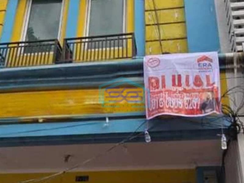 Dijual Ruko 3 Lantai Siap huni di Golden Madrid 2 BSD Tangerang Luas Bangunan  180 m²