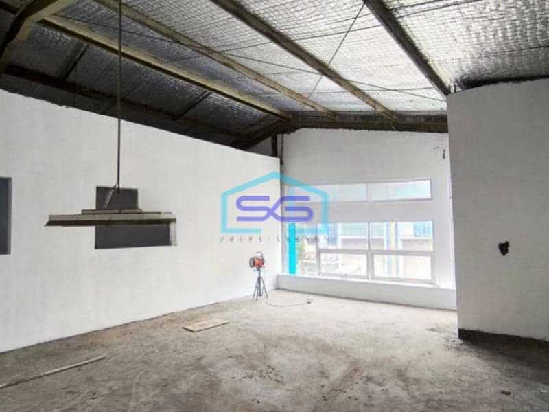 Disewakan Gudang di Bizpark Pulo Gadung Jakarta Timur Akses Container 40 Feet