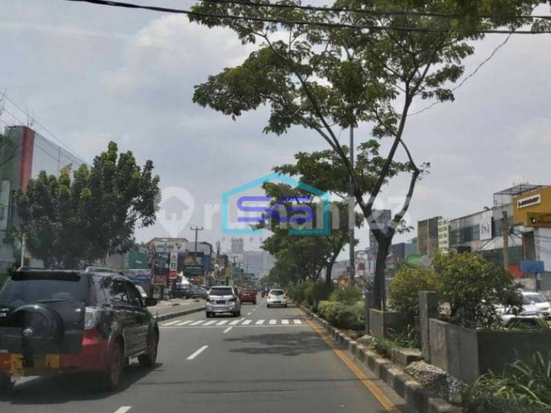 Dijual Tanah Pinggir Jalan Raya Margonda Depok Luas Tanah 880m2