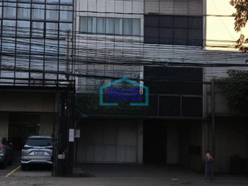 Dijual Ruko Murah Ex. Bank di Jalan Dewi Sartika Cawang Jakarta Timur LB 175m2