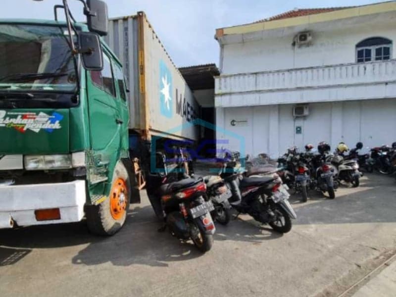 Dijual Gudang Akses Kontainer di Jalan Raya Gatak Mayang Sukoharjo Jawa Tengah LT 6735m2 Dekat Jalan Raya