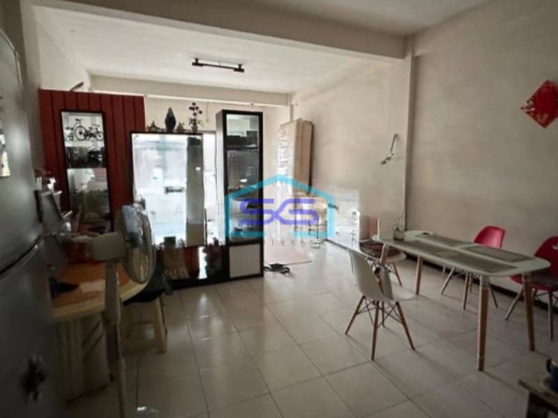 Dijual Ruko 3 Lantai Luas Tanah 100 m²  di Surabaya