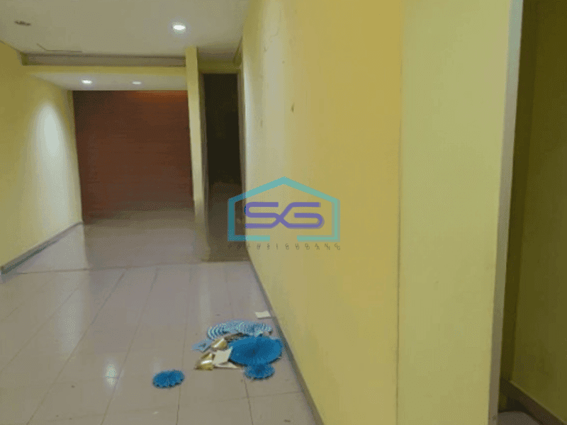 Disewakan Ruko Luas Bangunan 160 m² di Jalan Raya Pluit Jakarta Utara