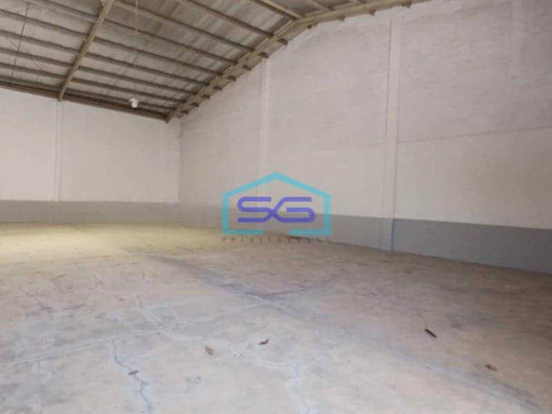 Disewakan Gudang Baru Luas Bangunan  500 m² Lokasi Strategis di Caringin Bandung