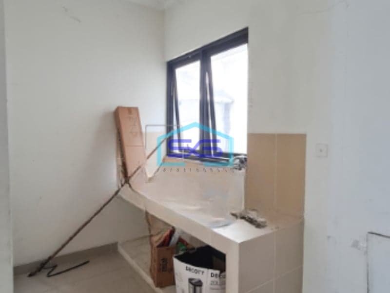 Disewakan Ruko 2 Lantai Luas Tanah 120 m² Lokasi Gading Serpong Tangerang