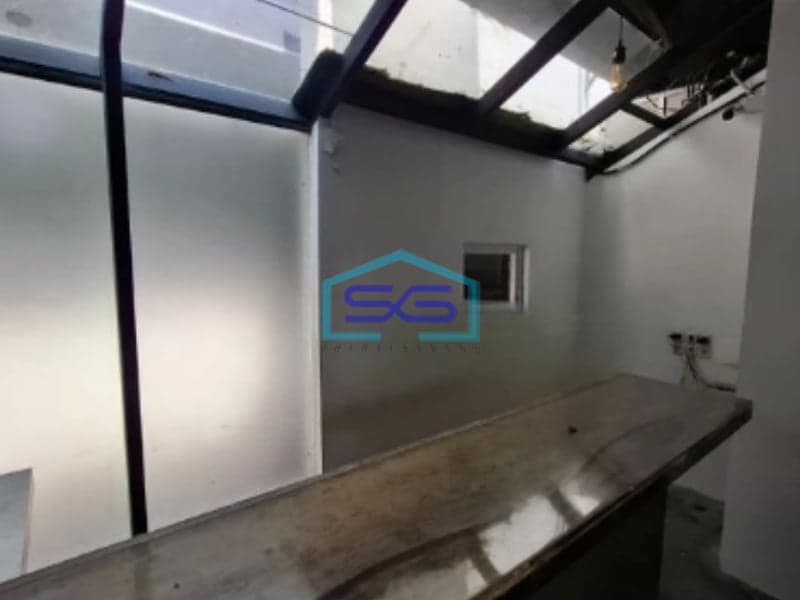 Disewakan Ruang Usaha Lokasi Ramai dan Premium di Bandung Luas 300m2