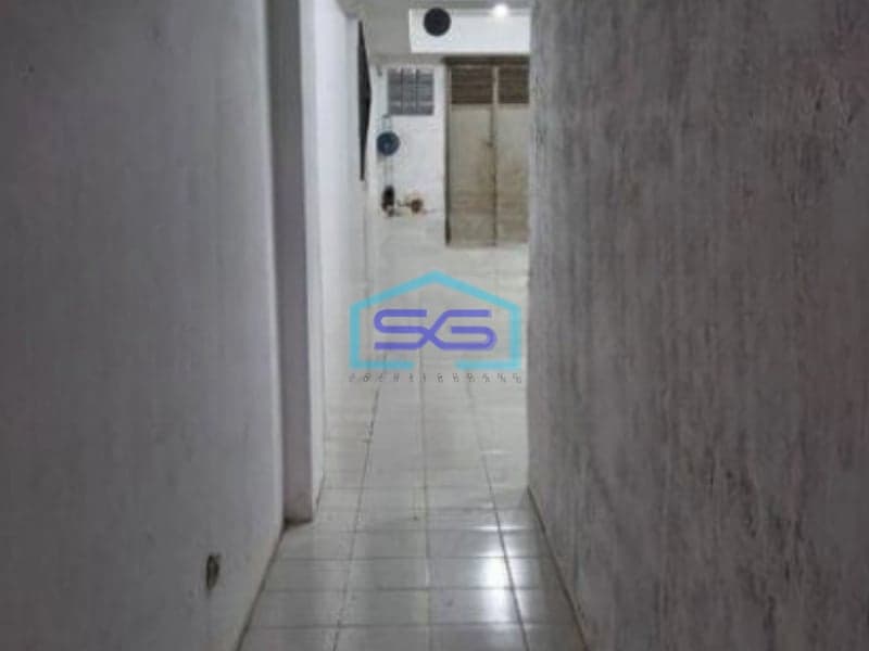 Disewakan Ruko di Pangeran Jayakarta Jakarta Pusat Luas Bangunan 297 m²