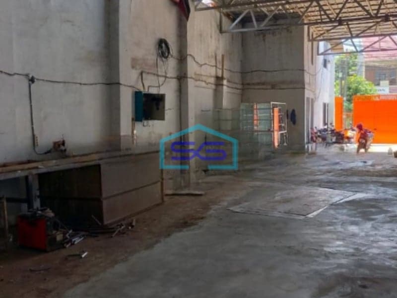 Dijual Gudang Luas Tanah   650 m² Lokasi Duri Kosambi Jakarta Barat
