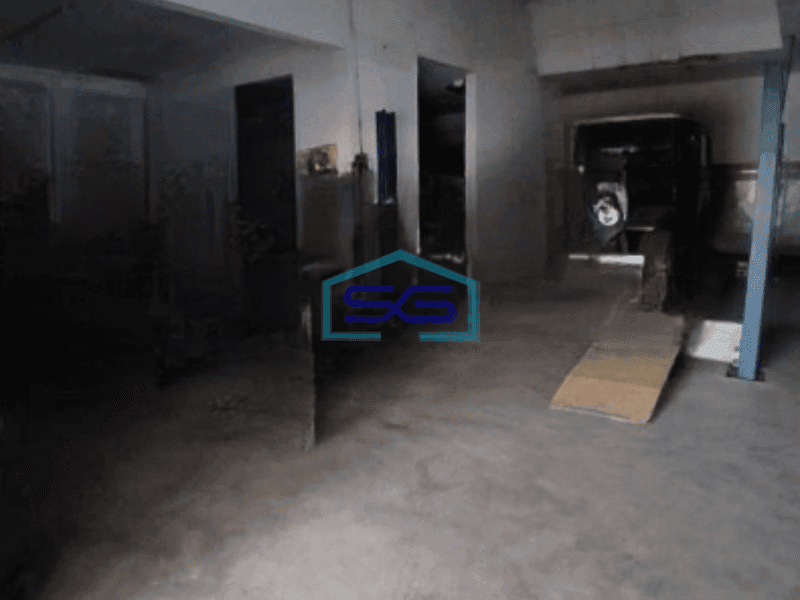 Disewakan Gudang Lokasi Strategis Pinggir Jalan Raya Cempaka Putih Luas Tanah 757 m²