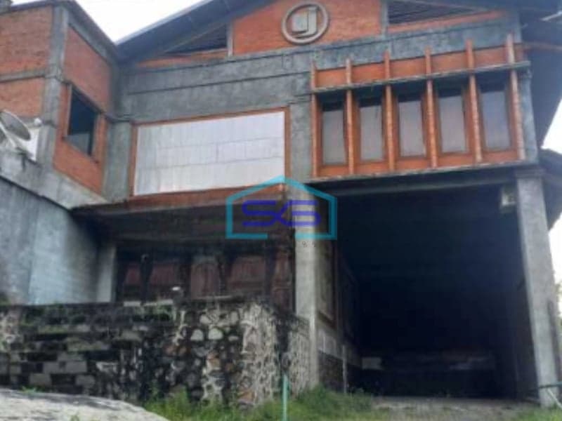 Dijual Gudang Akses Container Luas Bangunan 2912 m² di Semarang