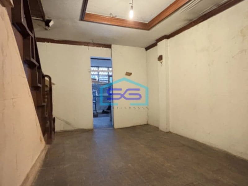 Dijual Ruko Murah Jual Cepat Berada di Tengah Kota Bandung LB 144m2