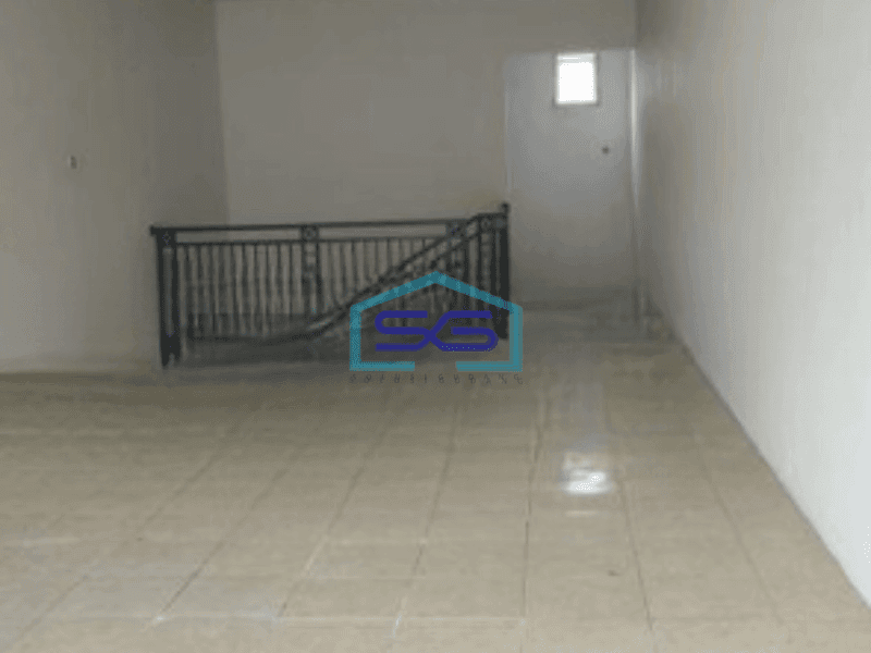 Disewakan Ruko 3 Lantai Luas Bangunan  310 m² di Rungkut Surabaya