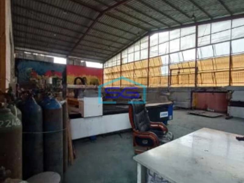 Disewakan Gudang Akses Strategis Akses Tol di Jababeka Bekasi LB 320m2 Siap Huni