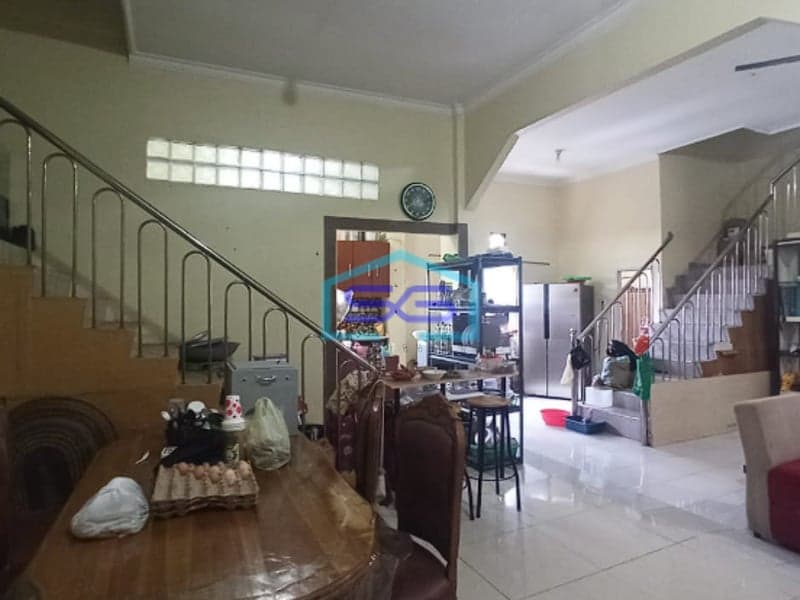Dijual Ruko Bagus di Jalan Rudus II Komplek Sintraman Sekip Ujung Palembang LB 240m2