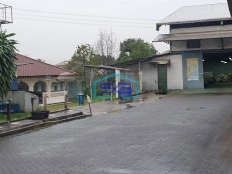 Dijual Pabrik di Pinggir Jalan Daerah Gn. Putri Bogor LT 21000m2