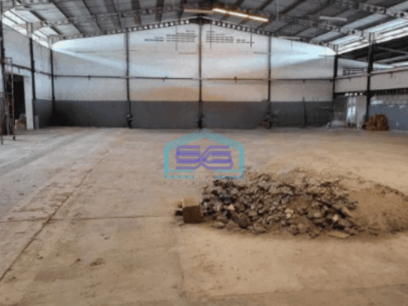 Disewakan Gudang Siap Pakai Luas Tanah 1350 m² di Parung Panjang Bogor