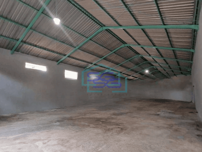 Disewakan Gudang Akses Container  di Pabelan Dekat Solo