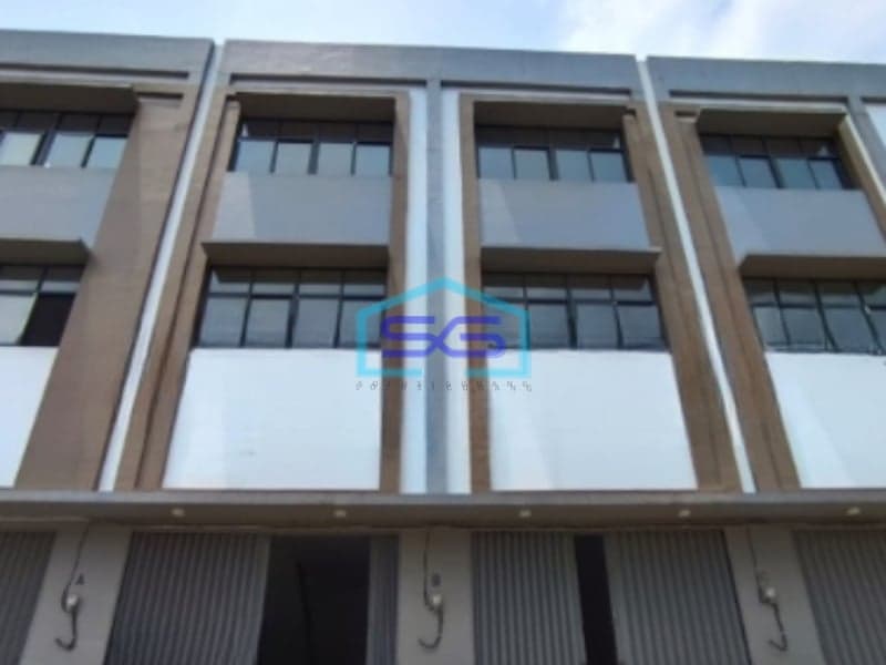 Disewakan Ruko Lokasi Strategis di Kapuk Kamal Jakarta Barat