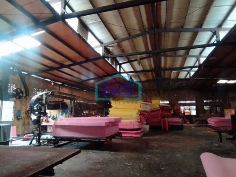 Dijual Gudang Bagus di Sayap Taman Kopo Indah Bandung LT 3515m2 SHM