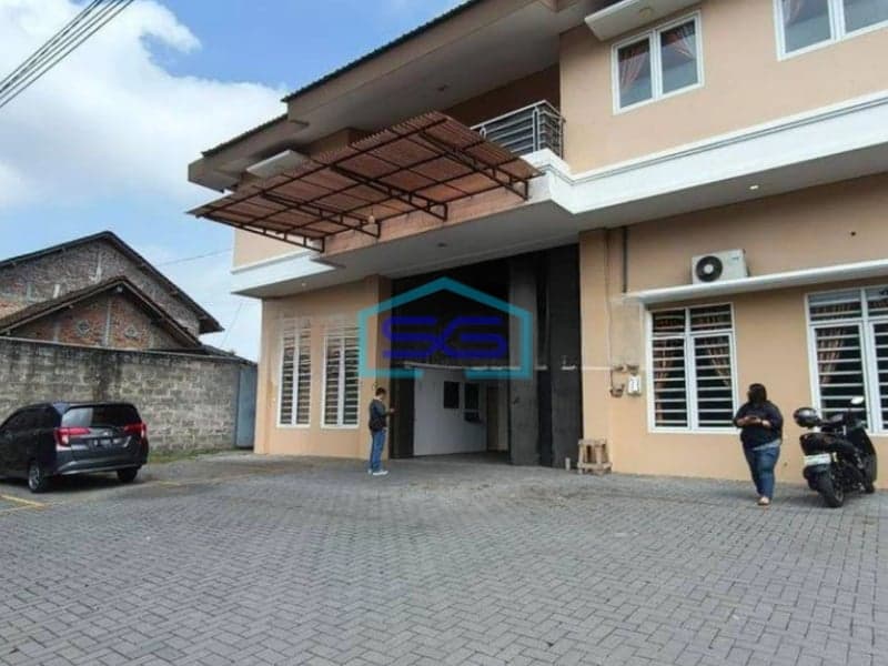 Disewakan Gudang Besar Plus Kantor Murah Area Gamping Sleman Dekat Ringroad LT 2000m2