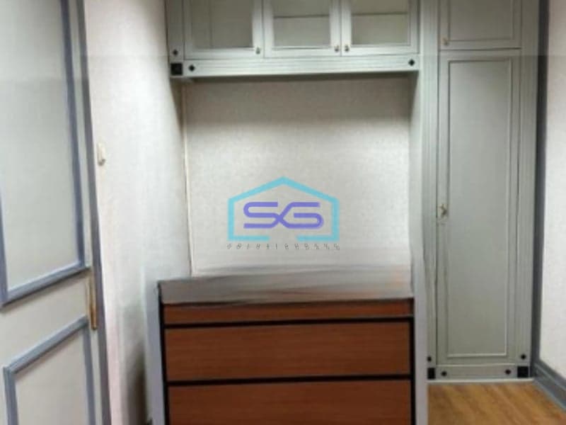 Disewakan Kantor Luas Bangunan 218 m² Lokasi Sudirman Jakarta Selatan