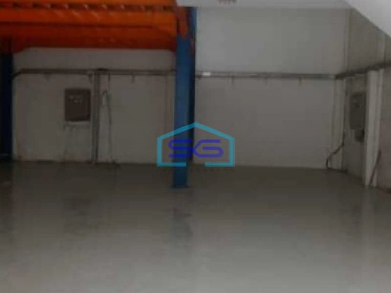 Dijual Gudang Siap Huni  di Daan Mogot Jakarta Barat Luas Bangunan 200m2