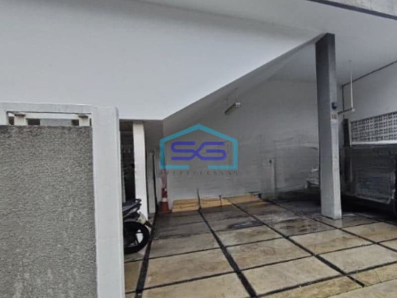 Disewakan Ruko 3 Lantai Luas Bangunan 460 m² Lokasi Depok Jawa Barat