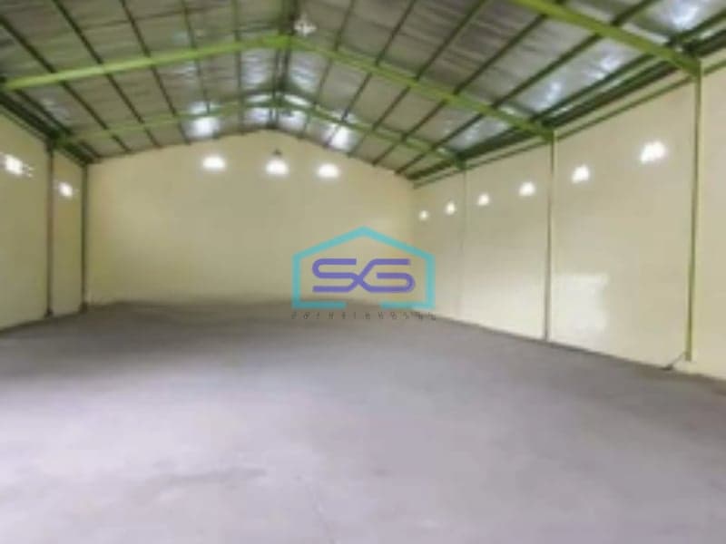 Dijual Gudang Siap Pakai Strategis Lokasi Strategis di Sentul Bogor LT 900m2
