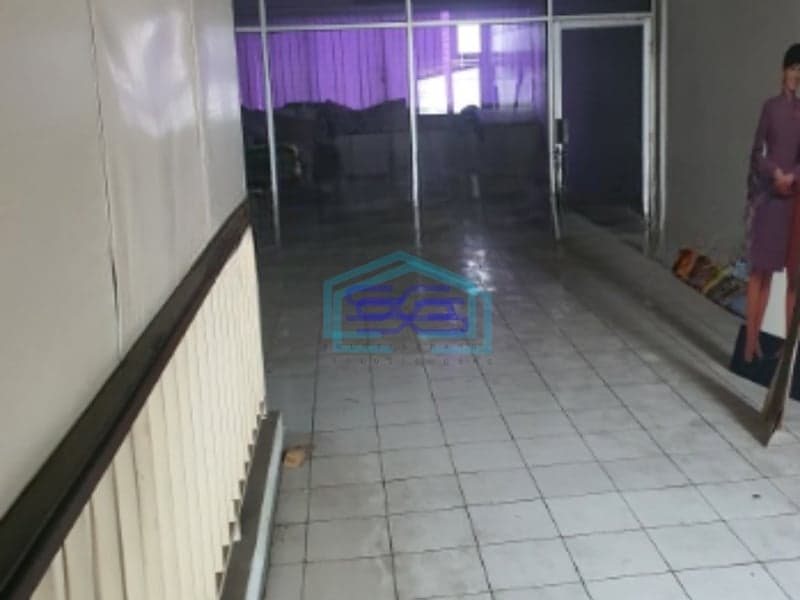 Disewakan Ruko Luas Bangunan 210 m² Lokasi di Cideng Jakarta Pusat