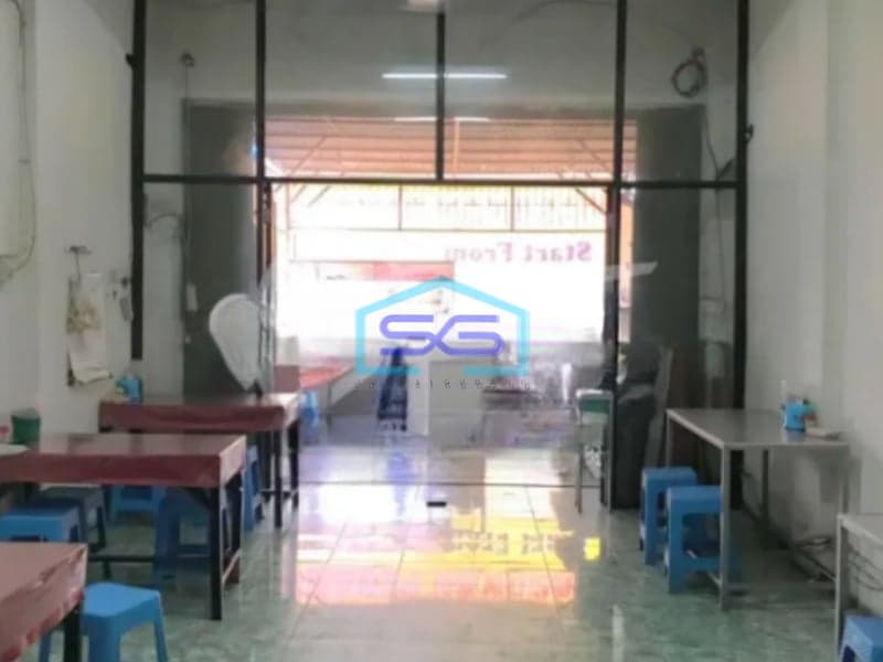 Dijual Ruko Strategis Pinggir Jalan 2 Lantai SHM Daerah Waru Sidoarjo Jawa Timur LB 225m2