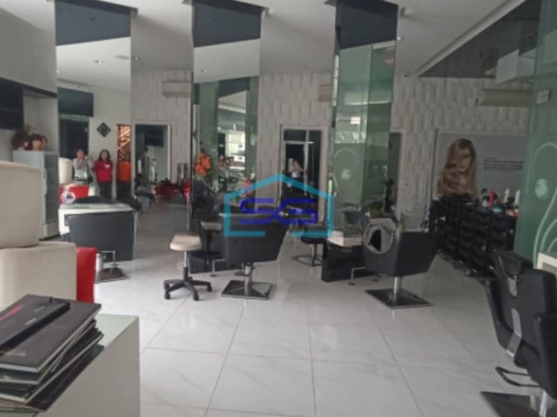 Disewakan Ruang Usaha Salon Beserta Peralatannya Di Semarang Tengah