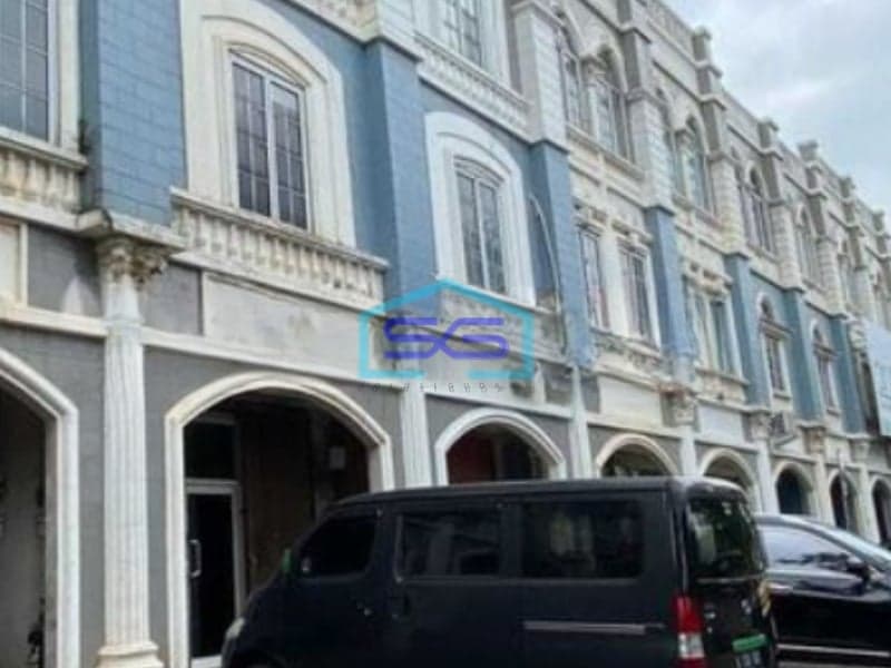 Disewakan Ruko 3 lantai Bolsena Gading Serpong Tangerang Luas Bangunan 175 m²