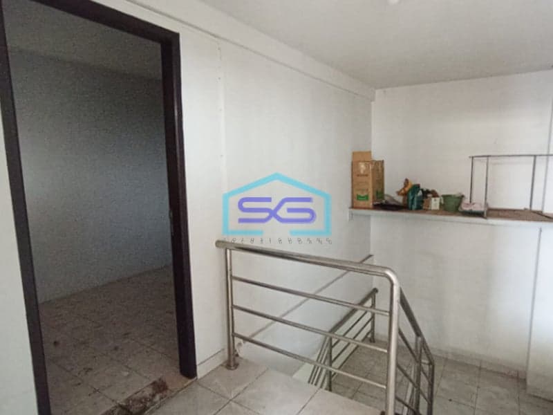 Dijual Ruko Strategis di Jalan Letda A. Rozak Palembang LB 214m2