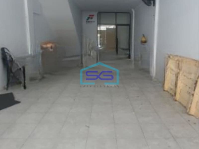 Disewakan Ruko Luas Bangunan  250 m² Lokasi di Pluit Jakarta Utara