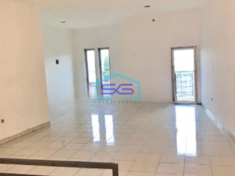 Disewakan Ruko Pinggir Jalan Di Batas Kota Jend Sudirman Bandung Luas Bangunan 220 m²