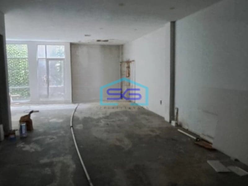 Disewakan Ruko 2 Lantai dikawsan BIsnis DI Mlati Sleman Luas Bangunan  250 m²