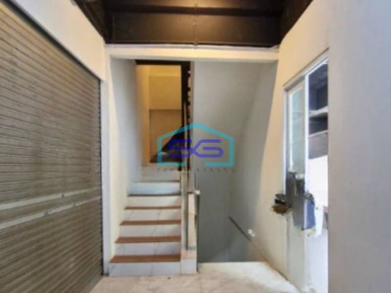 Disewakan Ruko Ada Lift Luas Bangunan  300 m² di Jakarta Selatan