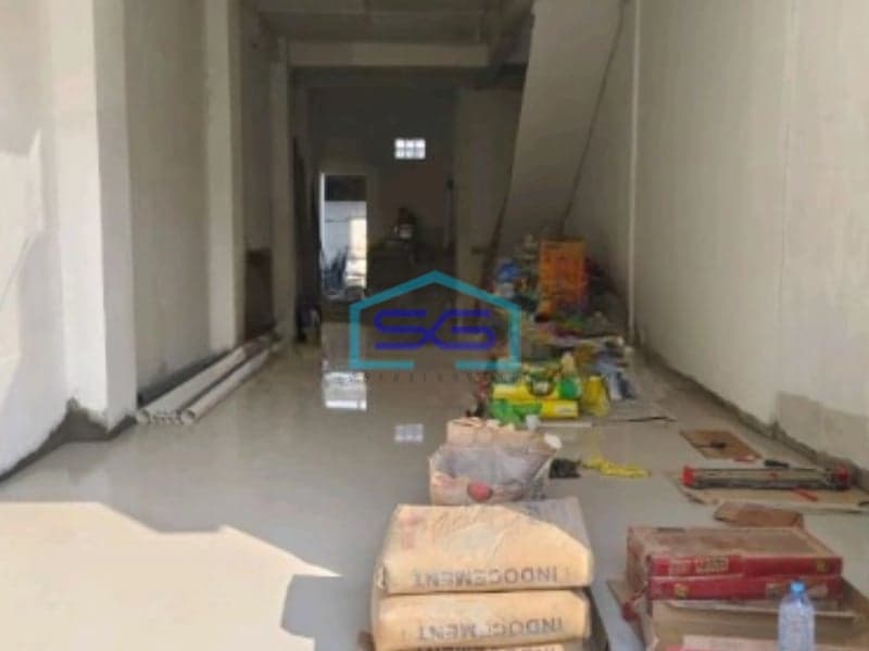 Dijual Ruko 3 Lantai Luas Bangunan  202 m² Lokasi Surabaya Jawa Timur