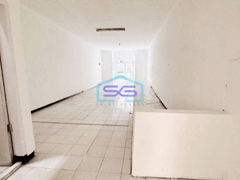 Disewakan Ruko Siap Pakai 2 Lantai Dan Strategis di Daerah Malang LB 144m2