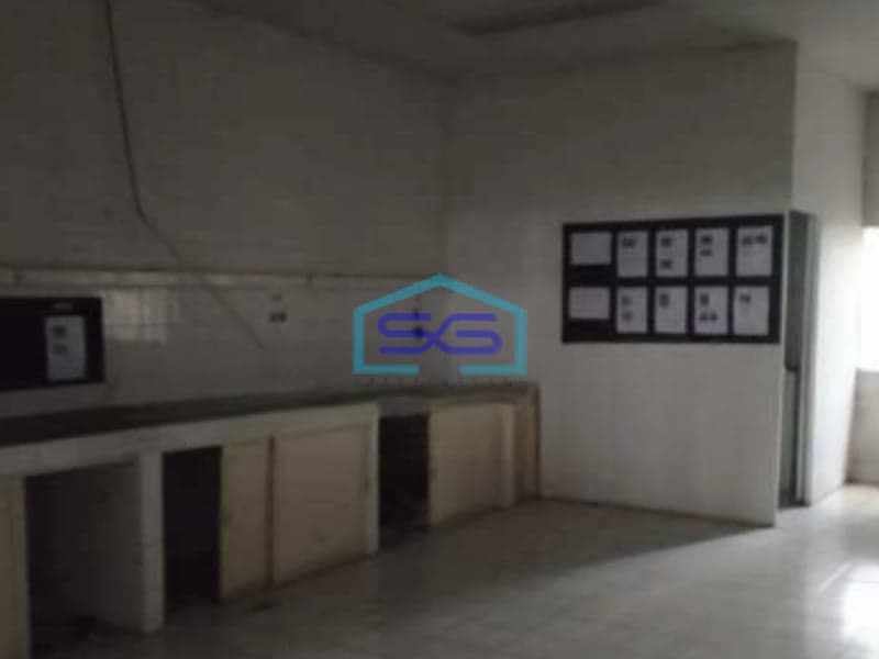 Dijual Pabrik Luas Bangunan  33790 m²  Lokasi Pinggir Jalan Bogor