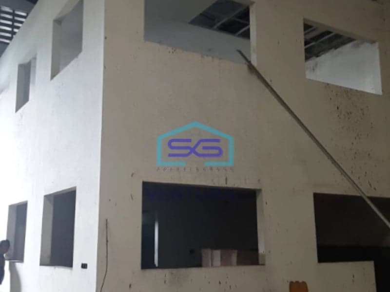 Dijual Gudang Akses Container 40 Feet Luas Bangunan 1000 m² Lokasi Gresik Jawa Timur