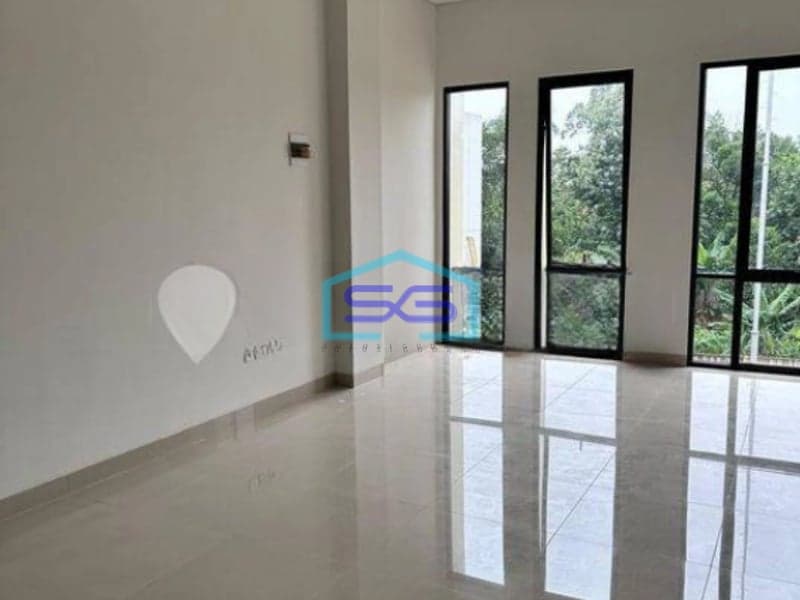 Disewakan Ruko 3 Lantai di The Loop Bsd, Tangerang Selatan LB 127m2