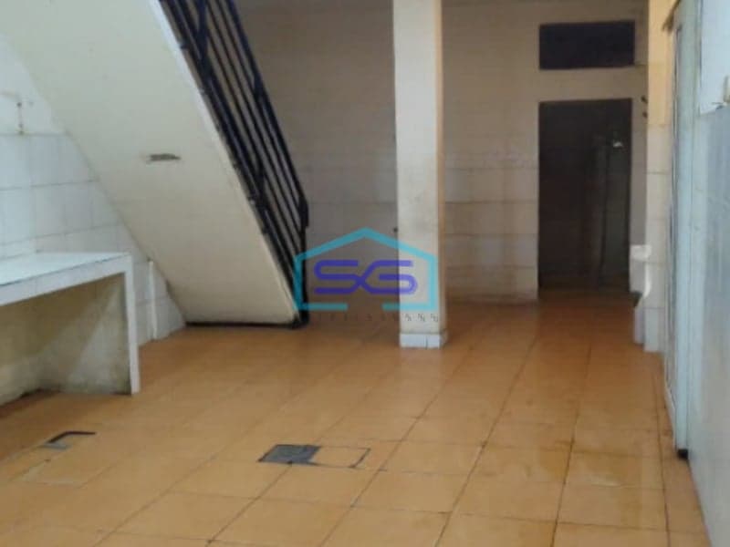 Disewakan Ruko Gandeng Lebar 8 Meter Dekat MRT Fatmawati Jakarta Selatan LB 352m2