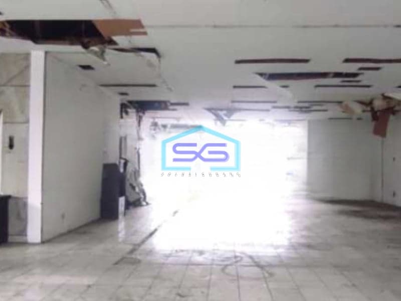 Disewakan Ruko Luas Tanah  994 m² Lokasi di Jakarta Timur