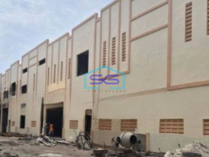 Dijual Gudang Luas Tanah 233 m²  Lokasi Bebas Banjir di Kapuk Kamal Jakarta Barat