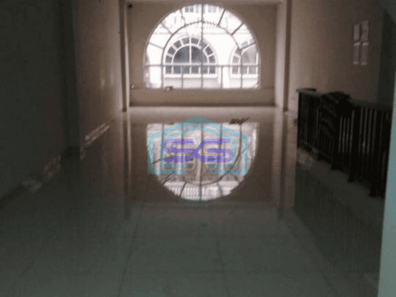 DISEWAKAN RUKO GREEN LAKE CITY