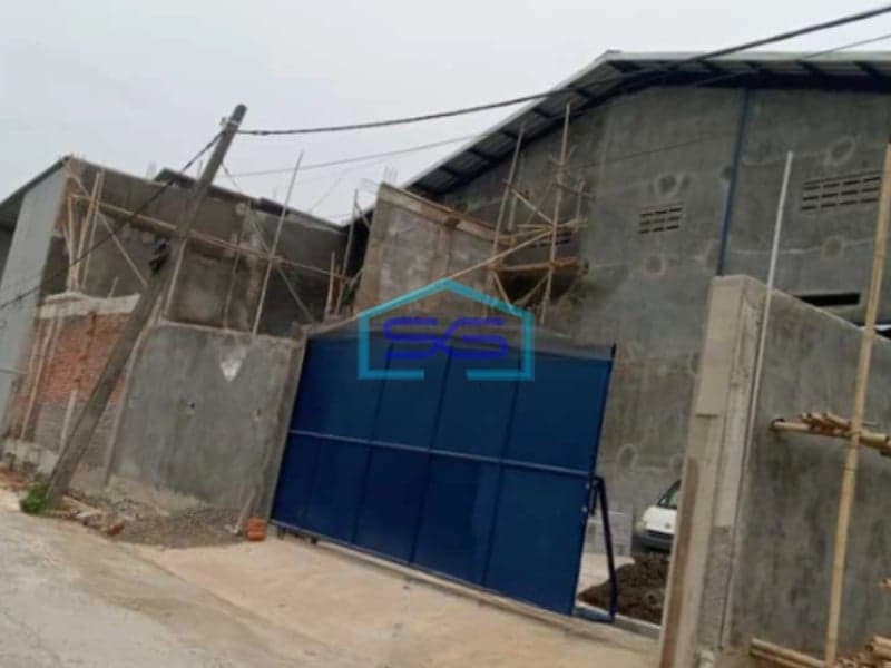 Disewakan Murah Gudang Kavling Dpr Cipondoh Tangerang LB 600m2