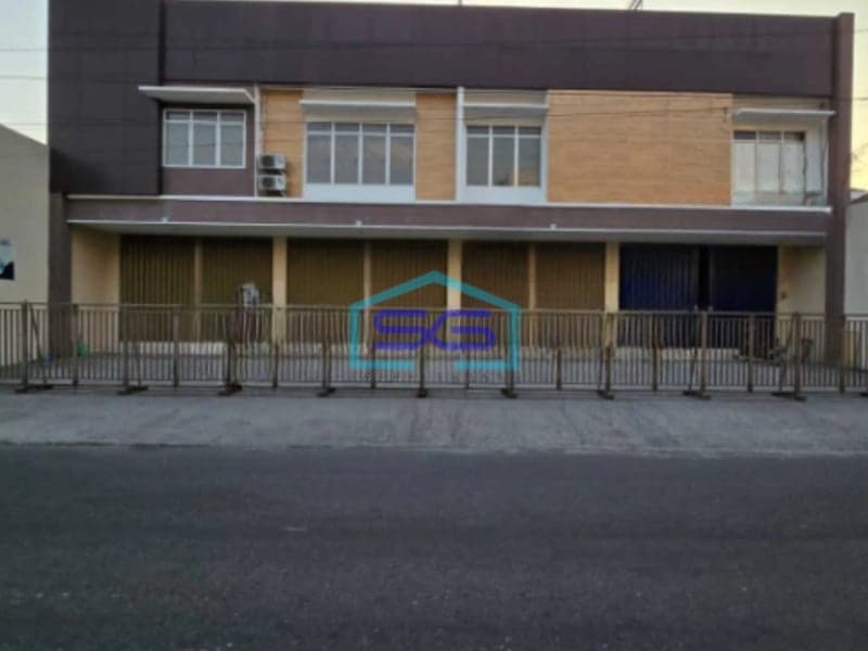 Disewakan Ruko Baru Strategis Pusat Kota Dekat Jalan Veteran Serengan Solo LB 210m2