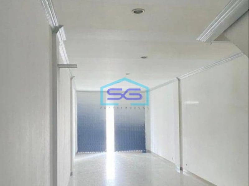 Disewakan Ruko Lokasi Strategis di Ciledug Tangerang